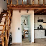 Aem Appartement Prínos