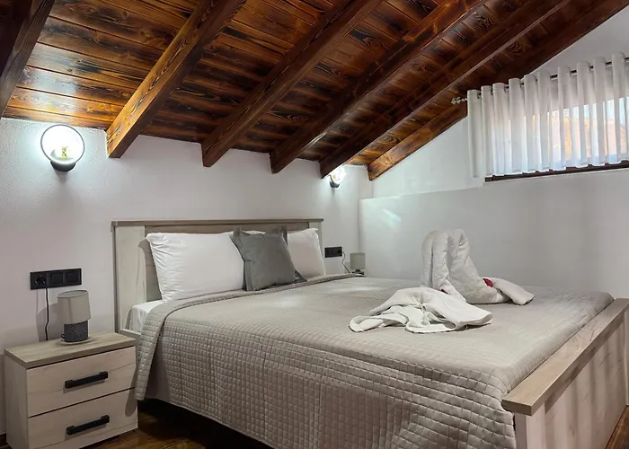 Aem Apartament Prínos